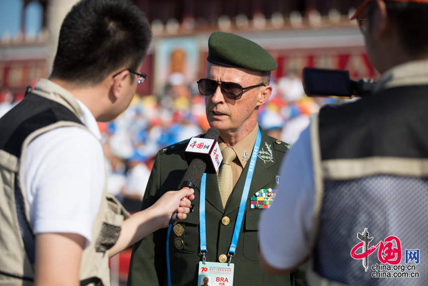 Equipo de China.org.cn de la transmisión en directo del desfile militar en Beijing 1