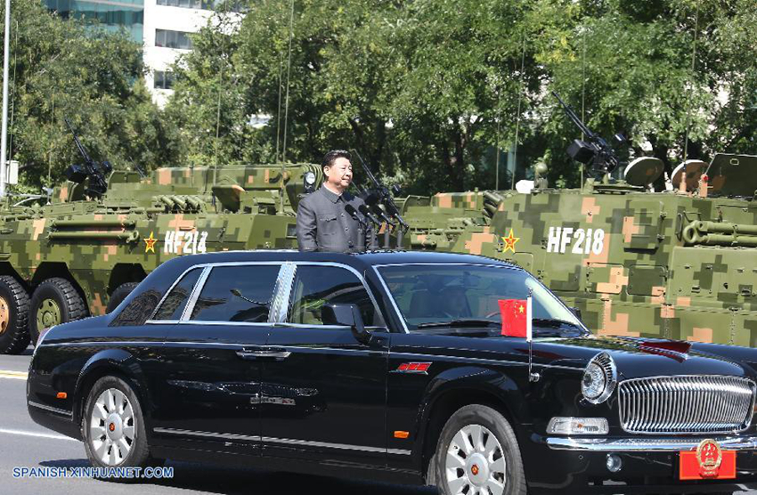 Presidente Xi pasa revista a las fuerzas armadas por primera vez en plaza de Tian'anmen4