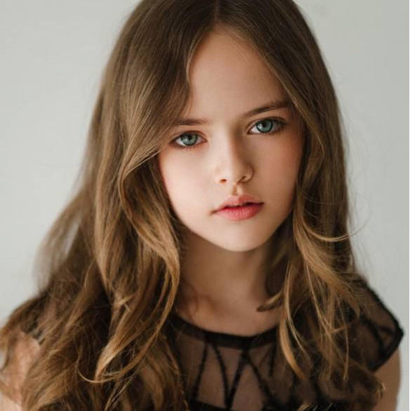 Kristina Pimenova, la niña angelical de 9 años 2