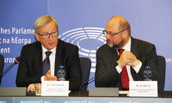 Juncker propone plan de reubicación de refugiados 