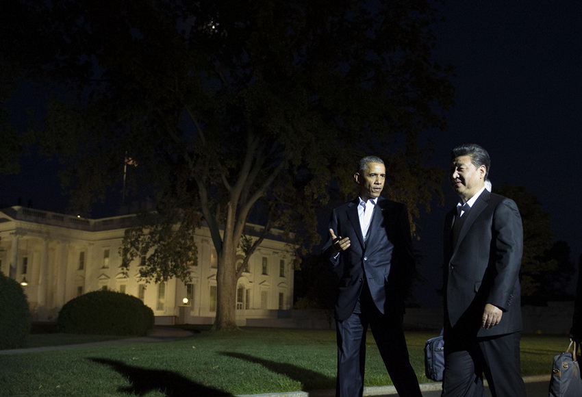 Xi Jinping y Obama pasean juntos antes de cenar3
