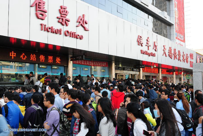 Ferrocarriles chinos baten récord diario de viajes2