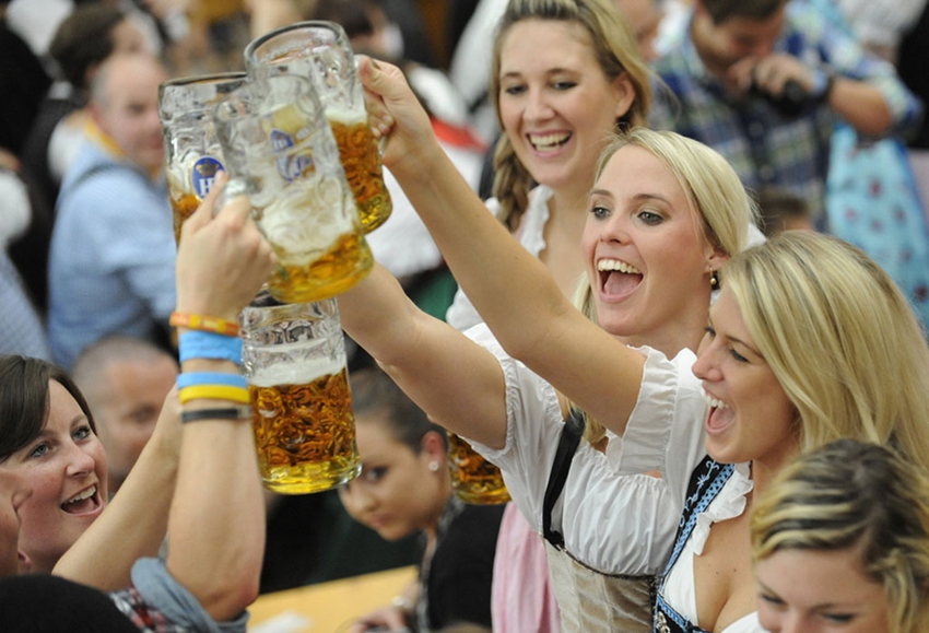 Termina 182º Oktoberfest de Munich tras atraer a 5,9 millones de visitantes