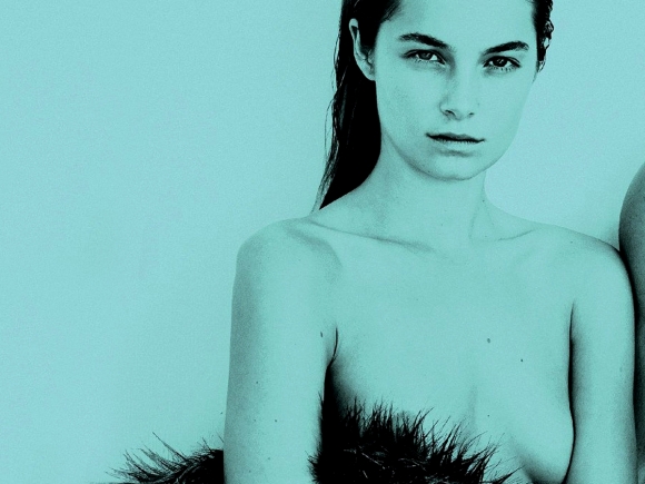 Bridget Malcolm posa completamente desnuda para V Magazine 6