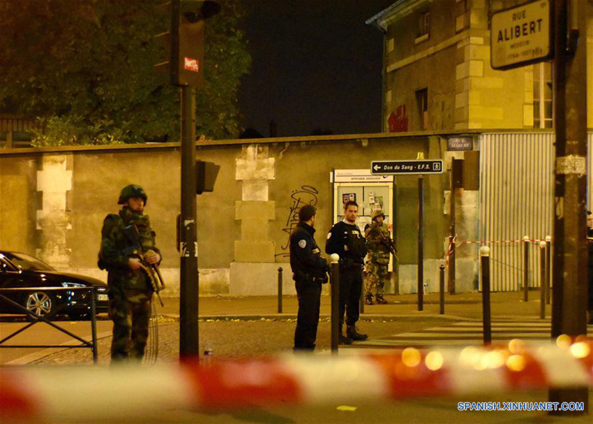 CIFRA DE MUERTOS EN ATAQUES EN PARIS ASCIENDE A 153c