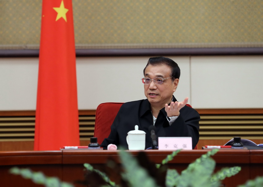 China necesita Plan Quinquenal operable para 2016-2020: Li Keqiang 