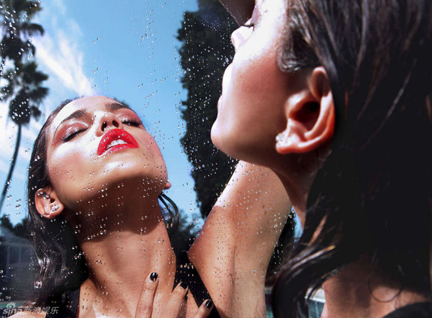 Eiza Gonzalez, la cantante más sexy de México 6