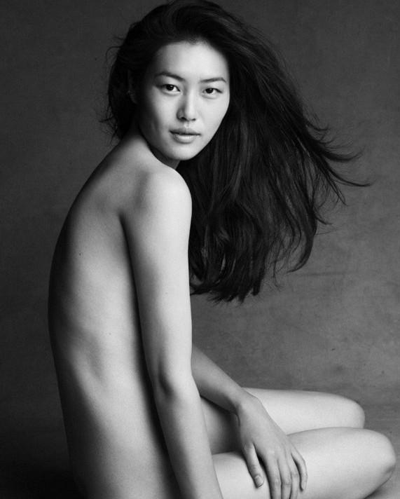 Modelo chino Liu Wen sorprende el mundo con fotos en lencería 