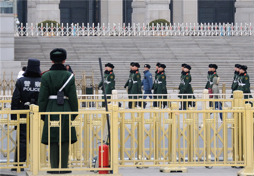 Beijing intensifica la seguridad durante las dos sesiones