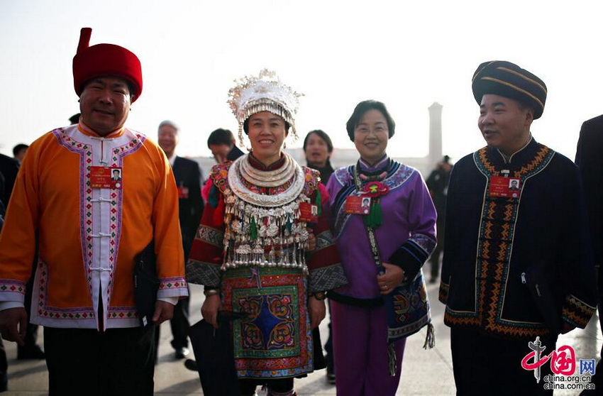 Fotos de los representantes de las minorías nacionales de China