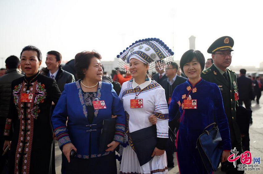 Fotos de los representantes de las minorías nacionales de China