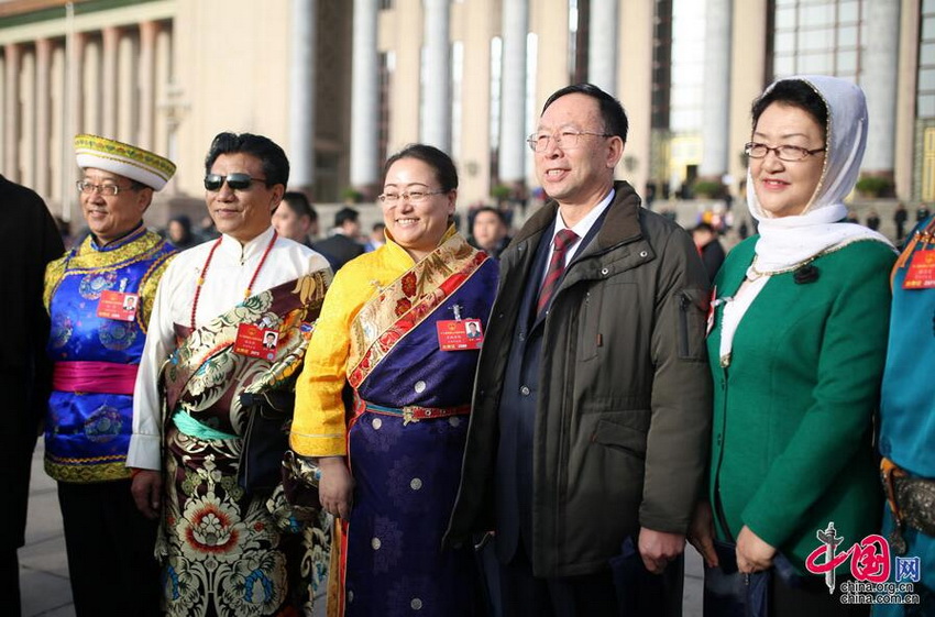 Fotos de los representantes de las minorías nacionales de China