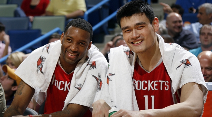 El ex centro de los Houston Rockets, Yao Ming, en el Paso de la Fama del baloncesto El ex centro de los Houston Rockets, Yao Ming, en el Paso de la Fama del baloncesto
