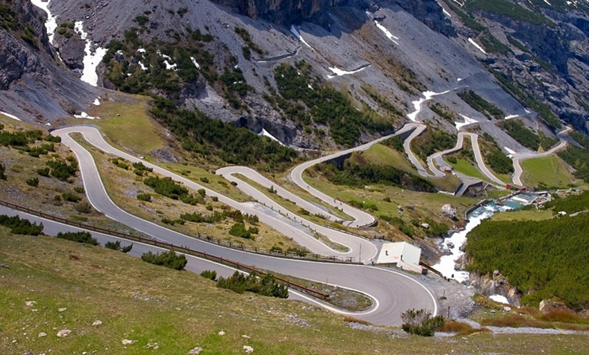 Las carreteras más increíbles del mundo6