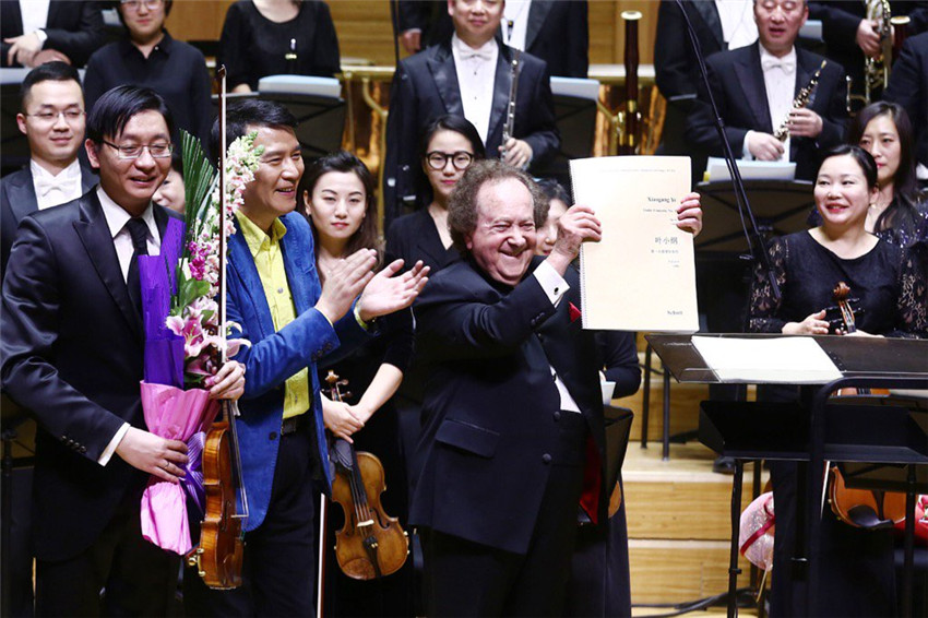 La melodía de José Serebrier en Beijing