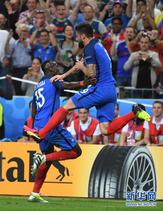 Francia, anfitrión de Eurocopa 2016, supera 2-1 a Rumania en partido inaugural 2