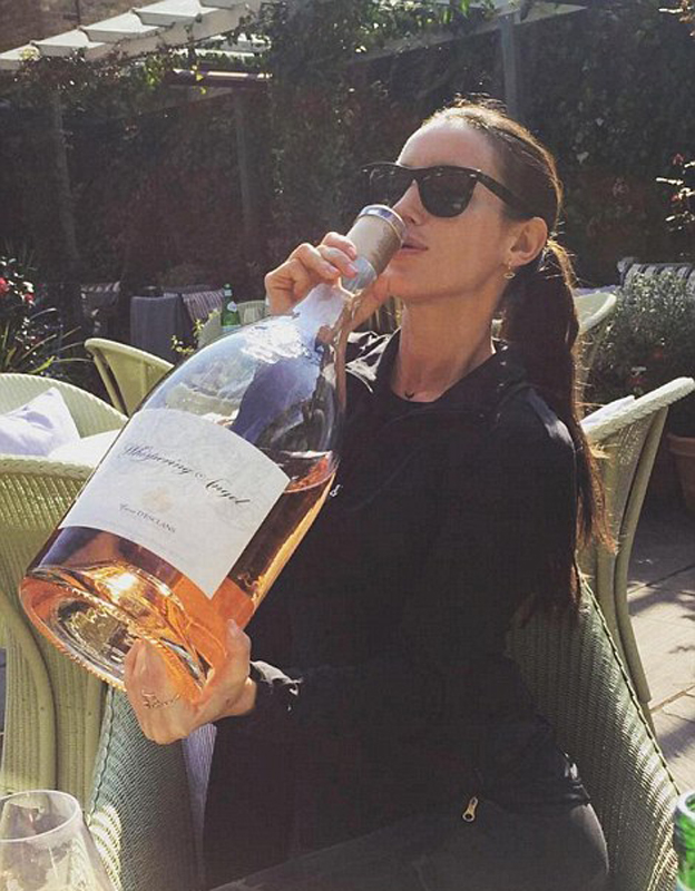 Millonarios ostentan su vida lujosa en redes sociales7