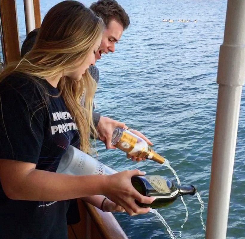 Millonarios ostentan su vida lujosa en redes sociales3