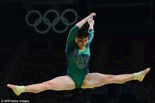 La gimnasta olímpica mexicana Alexa Moreno responde a las críticas por su peso4
