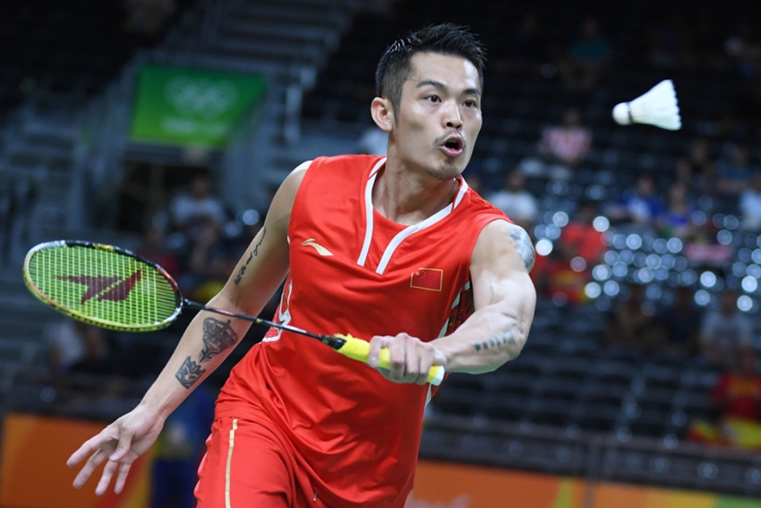 Lee de Malasia vence a Lin de China y avanza a final de bádminton masculino2