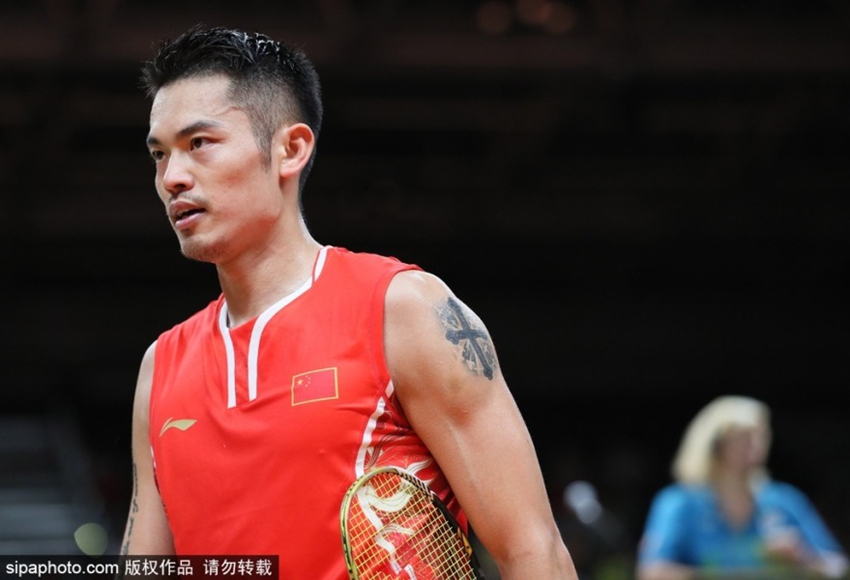 Lee de Malasia vence a Lin de China y avanza a final de bádminton masculino4