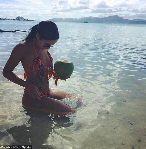 Dos chicas guapas canadienses que lucen fotos sexys en instagram resultan ser narcotraficantes9