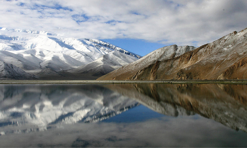 Lago Karakol, Xinjiang, China