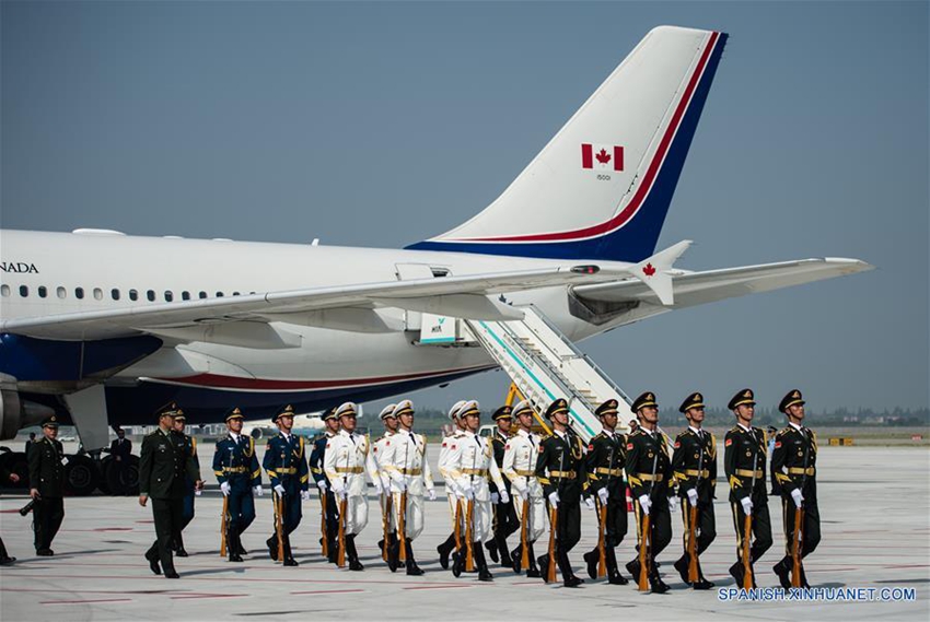 Los guardias de honor del EPL para recibir a los invitados a la Cumbre del G20 en el aeropuerto4