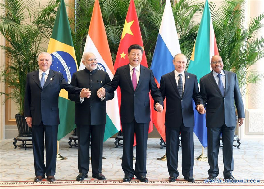 Presidente chino afirma que BRICS deben coordinarse más para tener mayor papel en asuntos internacionales