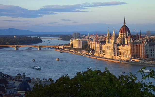25 ciudades europeas más fotogénicas con paisajes hermosos: Budapest