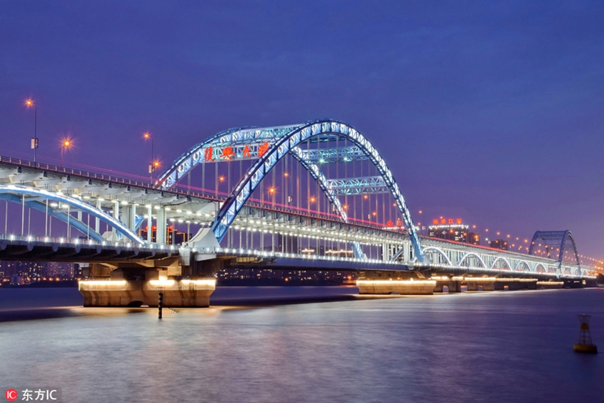 Hang Zhou, una bella ciudad caracterizada por los puentes2