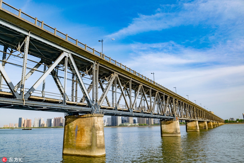 Hang Zhou, una bella ciudad caracterizada por los puentes4