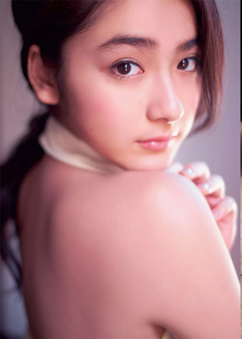 Se revelan fotos sensuales de actrices japonesas 