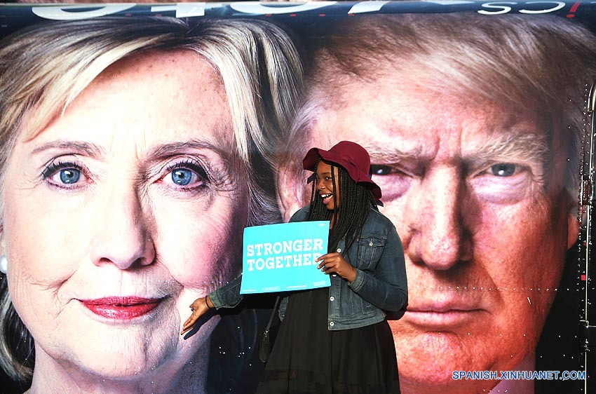 Sondeo y expertos creen que Clinton gana primer debate presidencial de EEUU