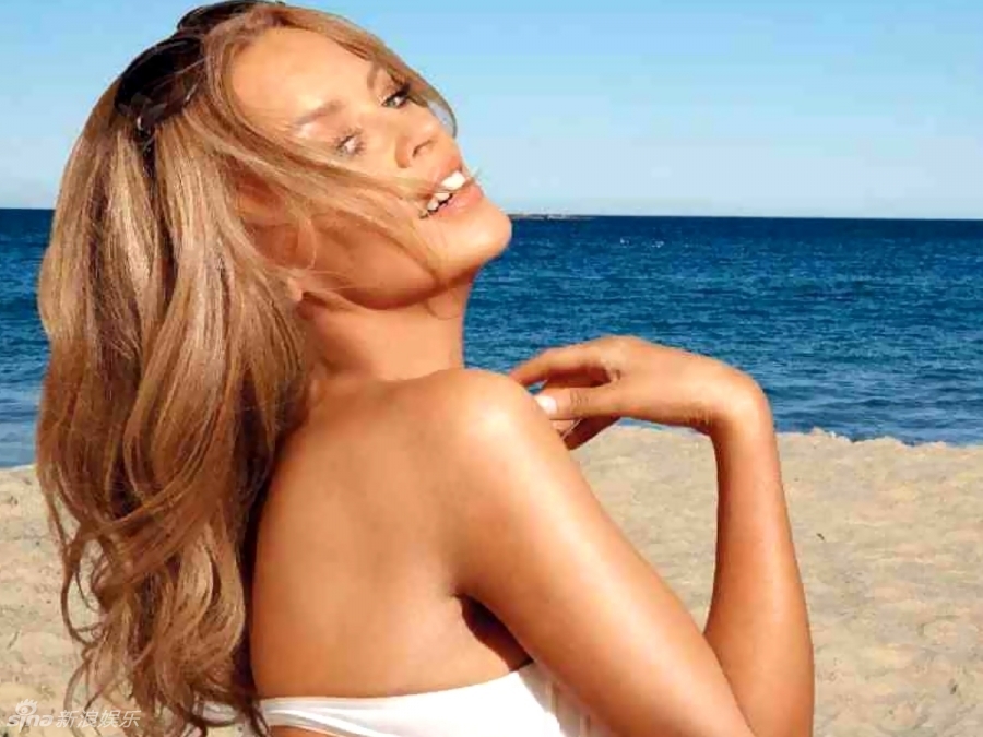 Modelo Kylie Minogue luce cuerpo espectacular para GQ