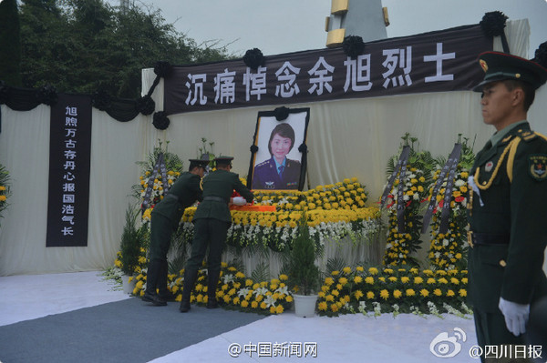 Cenizas de piloto china fallecida trasladadas a cementerio de ciudad natal4