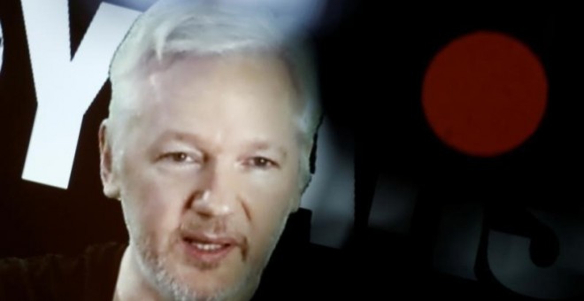 Assange declara ante la fiscalía sueca por primera vez
