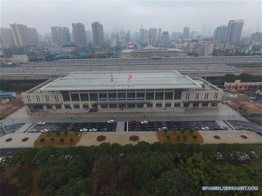 Ferrocarril Interurbano Changsha-Zhuzhou-Xiangtan es puesta en servicio