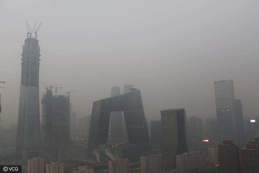 Beijing explica causas de contaminación del aire persistente