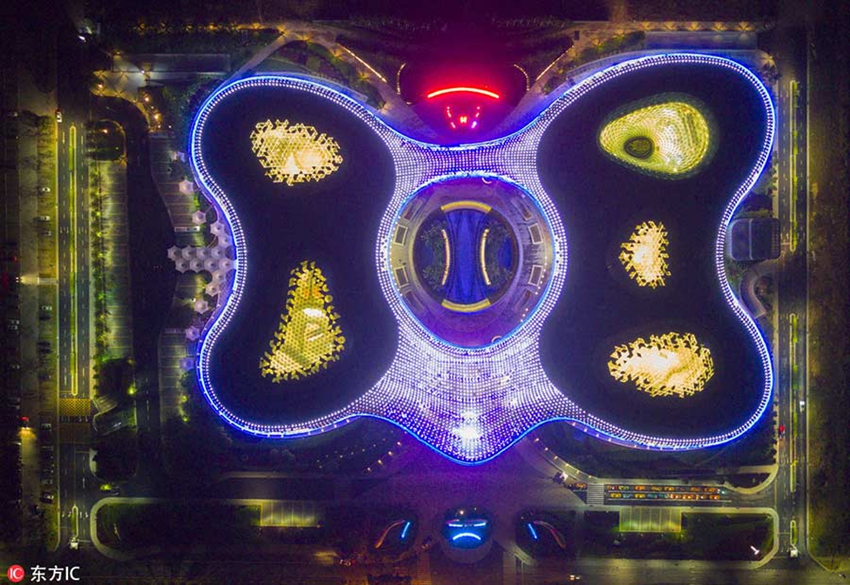 Panorámicas aéreas de la vida nocturna en ciudades chinas8