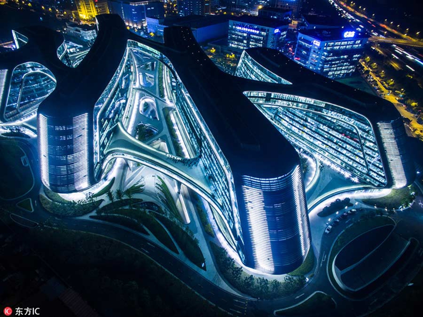 Panorámicas aéreas de la vida nocturna en ciudades chinas2