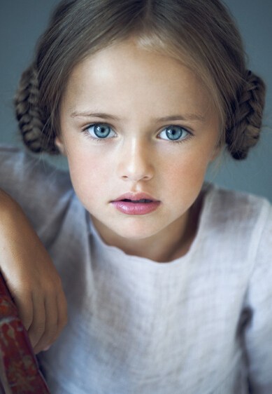 Kristina Pimenova, modelo rusa de sólo 9 años