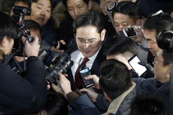 Samsung implicado en sonado caso de corrupción en Corea de Sur