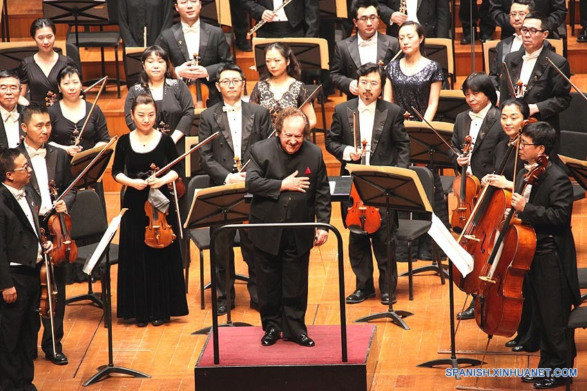  El veterano compositor José Serebrier une musicalmente a Uruguay y China