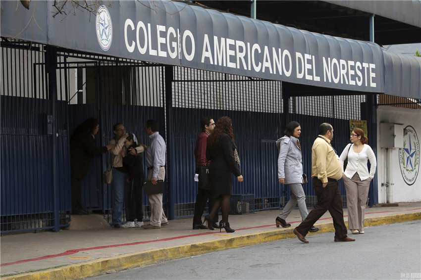 Declaran con muerte cerebral a alumno que disparó en salón de clases en México