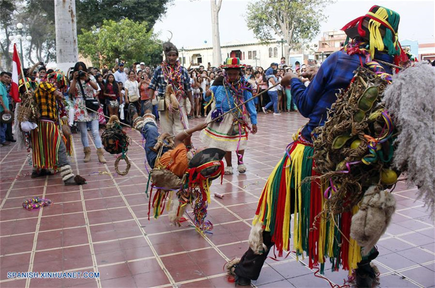 Campaña de promoción del XV Encuentro Nacional del Carnaval Originario del Perú 'Pukllay 2017'