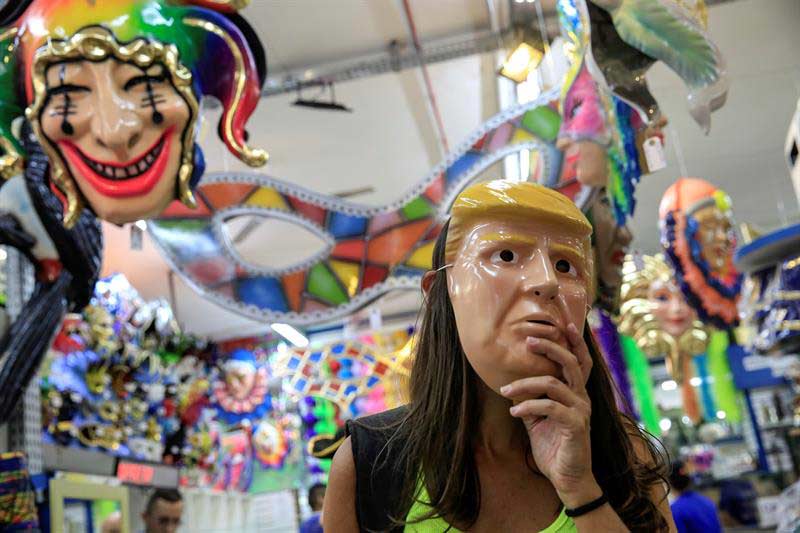 Trump tiene un lugar privilegiado en el carnaval de Brasil1