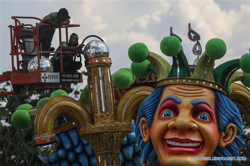 Desfiles de escuelas de samba por Carnaval darán inicio el viernes en Sao Paulo