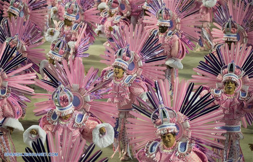 Carnaval de Brasil: Grupos especiales de escuelas de samba concluyen sus desfiles