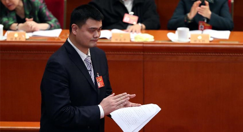  Yao Ming: Industria deportiva china necesita más que inversiones
